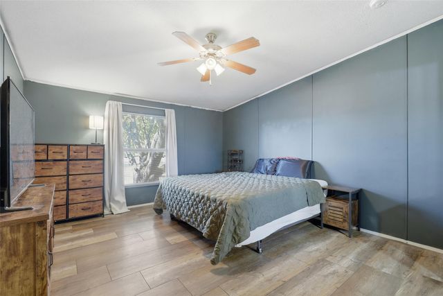 904 Casa Vista Drive, Rio Vista, TX 76093