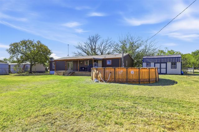 904 Casa Vista Drive, Rio Vista, TX 76093