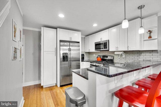 2508 E SERGEANT ST, Philadelphia, PA 19125