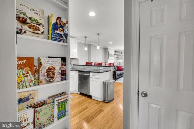 2508 E SERGEANT ST, Philadelphia, PA 19125