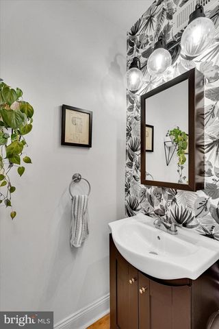 2508 E SERGEANT ST, Philadelphia, PA 19125