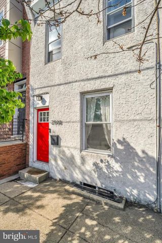 2508 E SERGEANT ST, Philadelphia, PA 19125