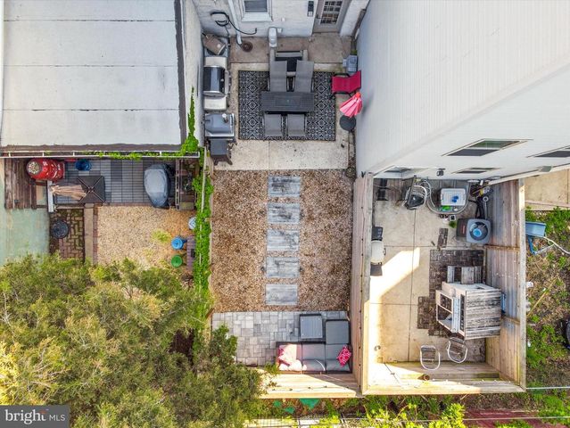 2508 E SERGEANT ST, Philadelphia, PA 19125