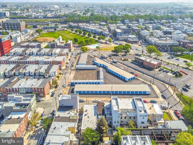 2508 E SERGEANT ST, Philadelphia, PA 19125