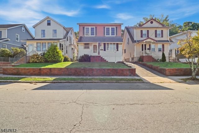 28 Perry St, Belleville Twp., NJ 07109