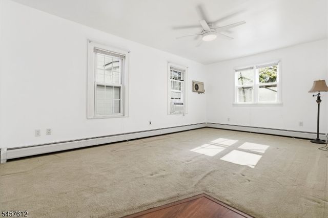 28 Perry St, Belleville Twp., NJ 07109