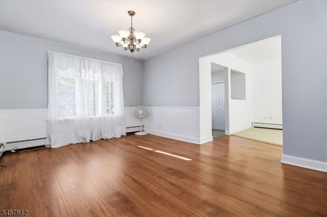 28 Perry St, Belleville Twp., NJ 07109