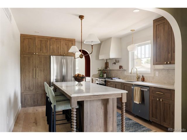 1992 S Lincoln St, Denver, CO 80210