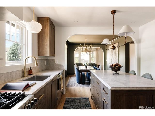 1992 S Lincoln St, Denver, CO 80210