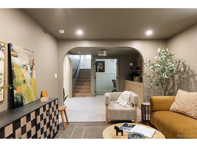 1992 S Lincoln St, Denver, CO 80210
