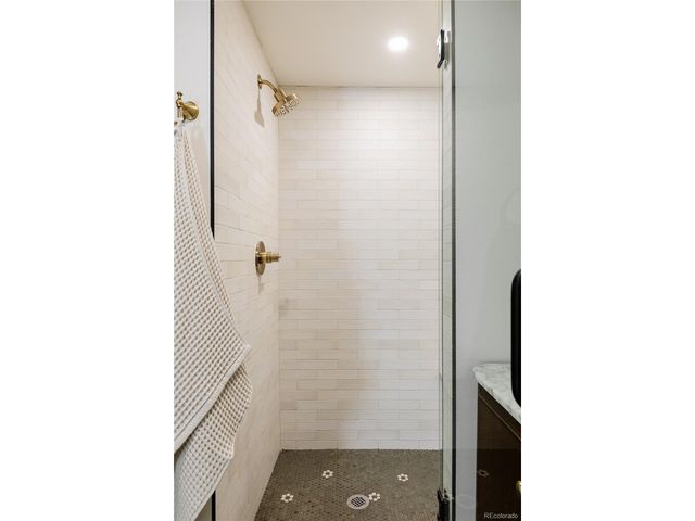 1992 S Lincoln St, Denver, CO 80210