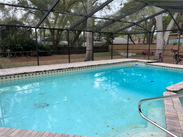 1101 OAKRIDGE MANOR DRIVE, Brandon, FL 33511