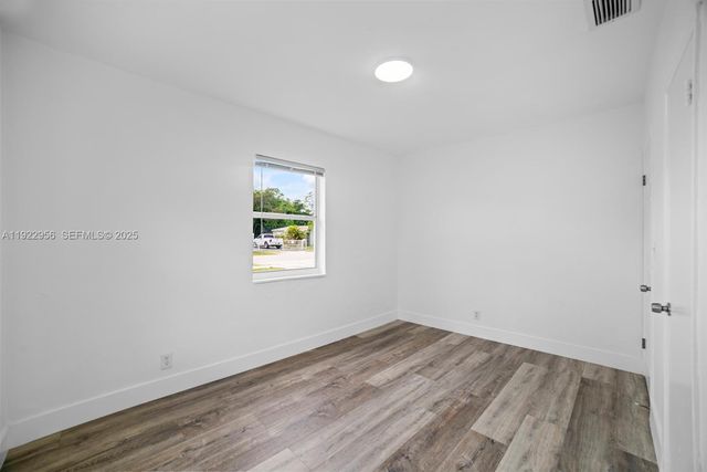 1631 NW 12th Ct, Fort Lauderdale, FL 33311