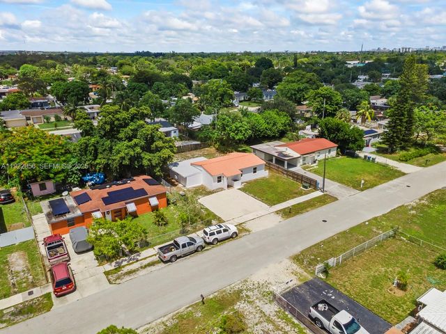 1631 NW 12th Ct, Fort Lauderdale, FL 33311