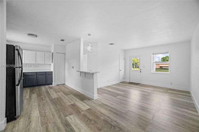 1631 NW 12th Ct, Fort Lauderdale, FL 33311