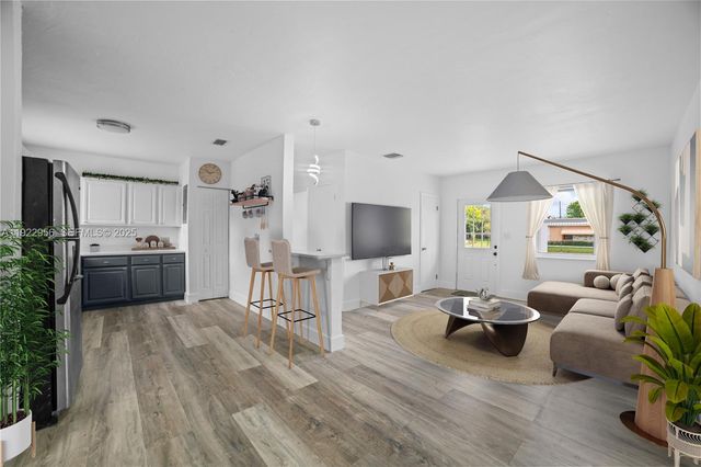 1631 NW 12th Ct, Fort Lauderdale, FL 33311