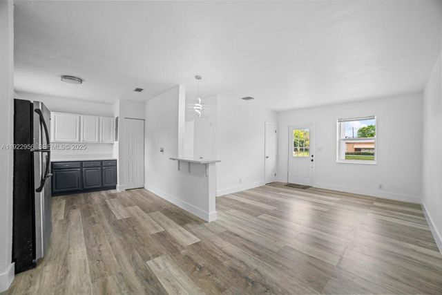 1631 NW 12th Ct, Fort Lauderdale, FL 33311