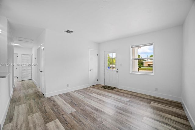 1631 NW 12th Ct, Fort Lauderdale, FL 33311