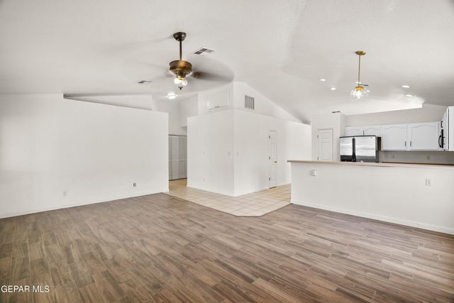 7125 Luz De Espejo Drive, El Paso, TX 79912