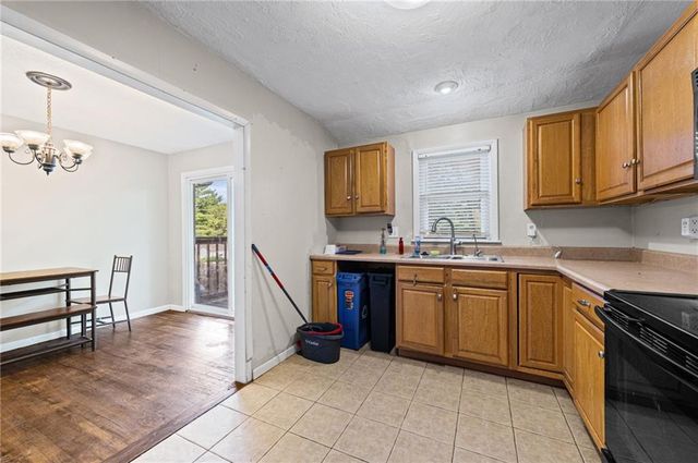 4508 NE 49th Terrace, Kansas City, MO 64119
