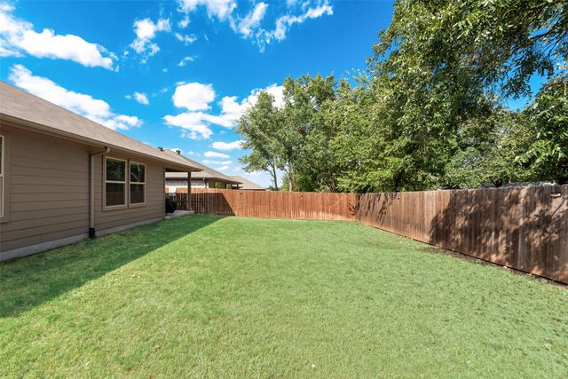 540 Bronze Circle E, Springtown, TX 76082