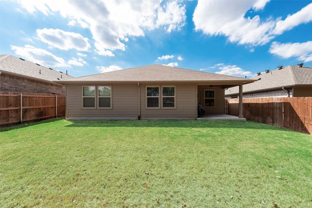 540 Bronze Circle E, Springtown, TX 76082