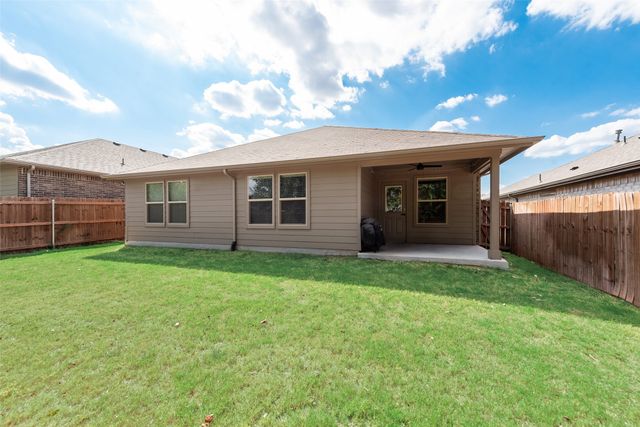 540 Bronze Circle E, Springtown, TX 76082
