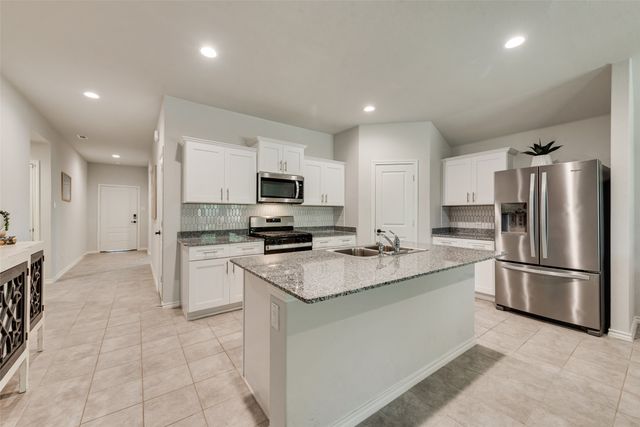 540 Bronze Circle E, Springtown, TX 76082