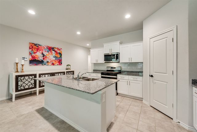 540 Bronze Circle E, Springtown, TX 76082