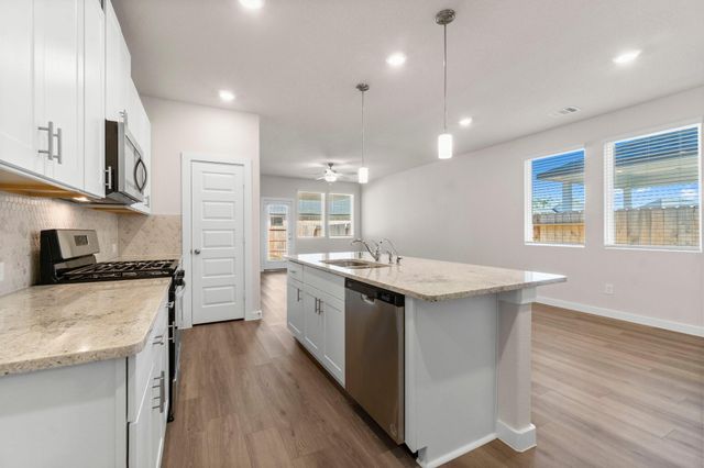 9419 Herons Preserve, Conroe, TX 77385