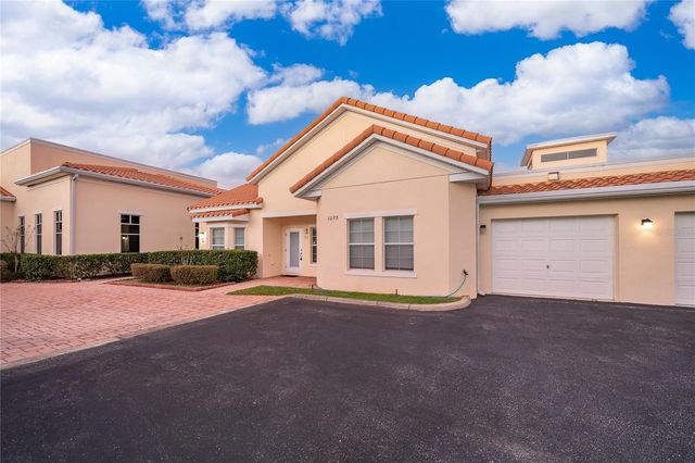 1075 DAVID WALKER DRIVE C-1, Tavares, FL 32778