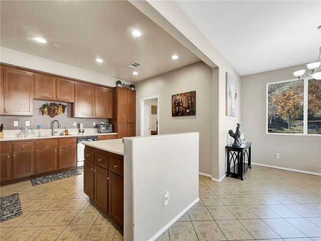 28040 Catherine, Canyon Country, CA 91351