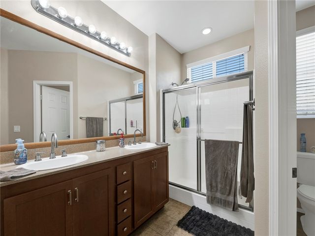 28040 Catherine, Canyon Country, CA 91351