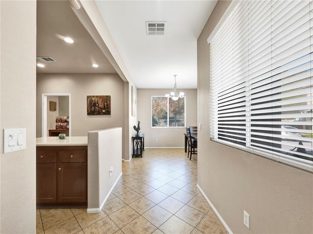 28040 Catherine, Canyon Country, CA 91351