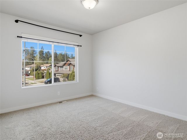 6302 Annette Court SE, Auburn, WA 98092