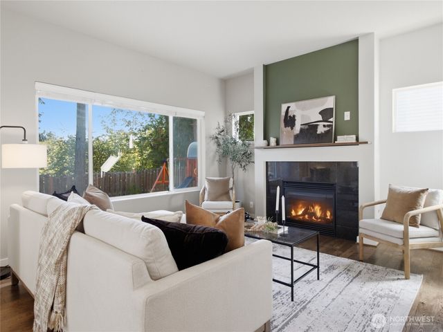 6302 Annette Court SE, Auburn, WA 98092