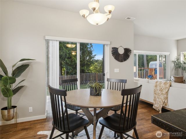6302 Annette Court SE, Auburn, WA 98092