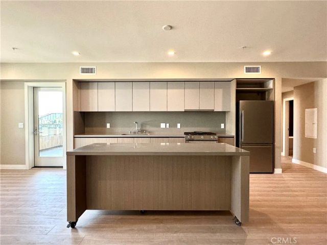 39 S Los Robles Avenue 3006, Pasadena, CA 91101