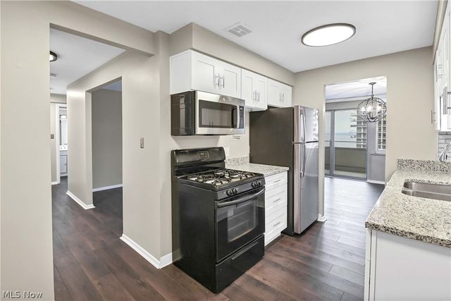 12900 Lake Avenue 1506, Lakewood, OH 44107