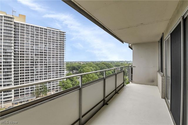 12900 Lake Avenue 1506, Lakewood, OH 44107
