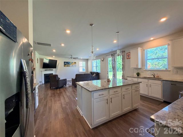 5002 Kinsbridge Drive, Mint Hill, NC 28227
