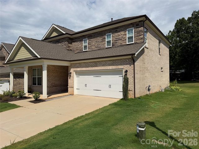 5002 Kinsbridge Drive, Mint Hill, NC 28227