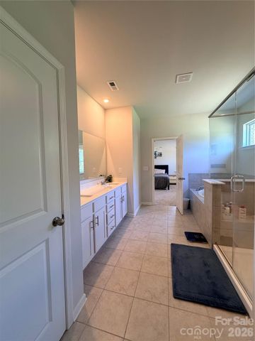 5002 Kinsbridge Drive, Mint Hill, NC 28227