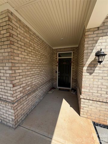 5002 Kinsbridge Drive, Mint Hill, NC 28227