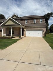 5002 Kinsbridge Drive, Mint Hill, NC 28227