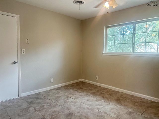 5119 PARKLANE DRIVE, Wichita Falls, TX 76310