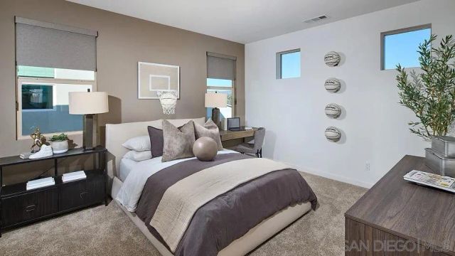 5567 Dora Way, Oceanside, CA 92057