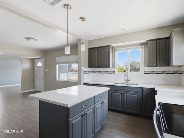 3022 N 17TH Avenue, Phoenix, AZ 85015
