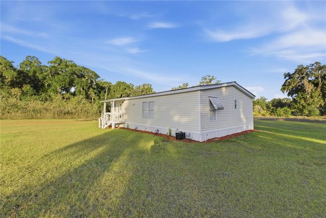 13705 NE 14TH AVENUE, Citra, FL 32113