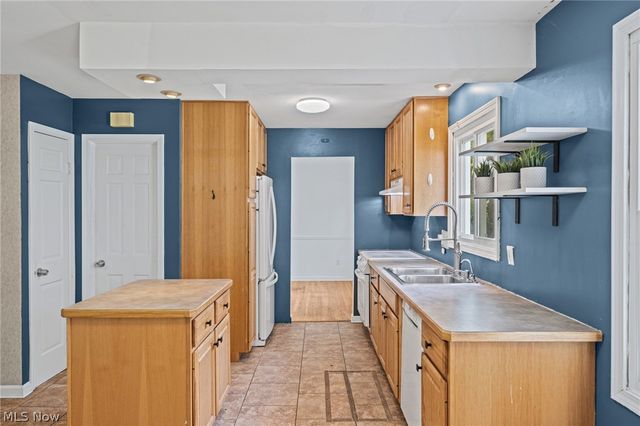 928 Andrews Road, Medina, OH 44256